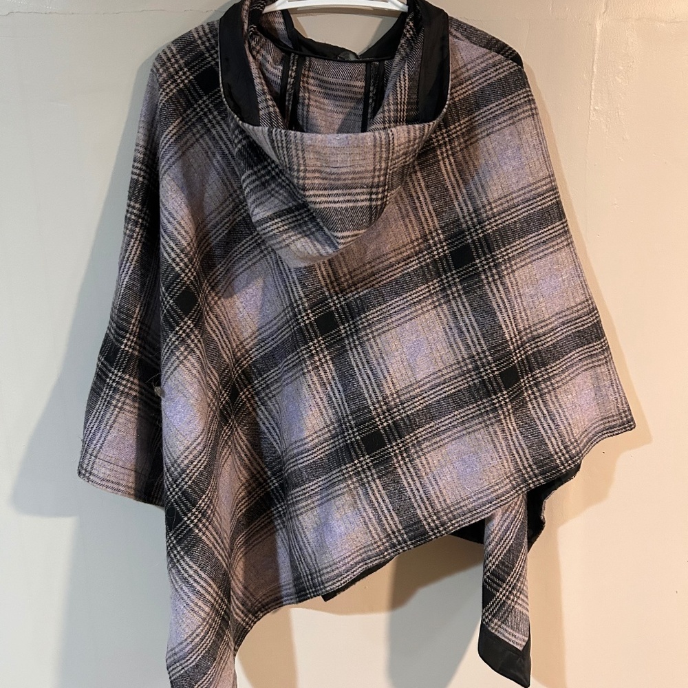 French Connection Lilac Hooded Cape / Poncho